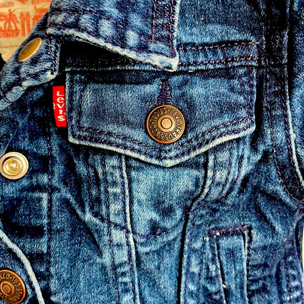 Levi’s trucker dark denim jacket size 12m - 2t